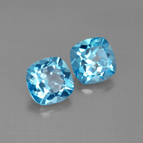 3.58 ct Blue Topaz Stone, Natural Topaz in Cushion-Cut Shape for Sale