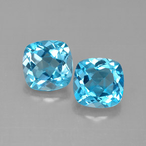 3.61 ct Blue Topaz Gemstone, Topaz Gem in Cushion-Cut Shape for Sale.