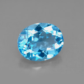4.57 ct Blue Topaz Gemstone, Topaz Gem in Oval Facet Shape for Sale.