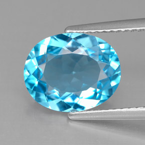 3.82 ct Blue Topaz Gemstone, Topaz Gem in Oval Facet Shape for Sale.