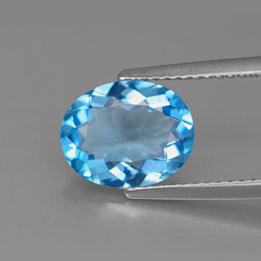 2.87 ct Blue Topaz Gemstone, Topaz Gem in Oval Facet Shape for Sale.