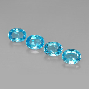 10.14 ct Blue Topaz Gemstone, Topaz Gem in Oval Facet Shape for Sale.