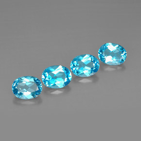 9.66 ct Blue Topaz Stone, Natural Topaz in Oval Facet Shape for Sale