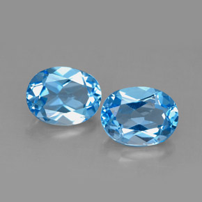 4.53 ct Blue Topaz Gemstone, Topaz Gem in Oval Facet Shape for Sale.