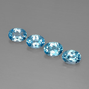 6.11 ct Blue Topaz Gemstone, Topaz Gem in Oval Facet Shape for Sale.