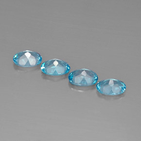 Topaz Gemstone in 8 x 6 mm (calibrated) Size for Sale, Topaz Stone in Swiss Blue Color