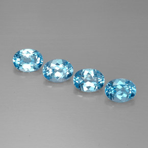 6.14 ct Blue Topaz Gemstone, Topaz Gem in Oval Facet Shape for Sale.