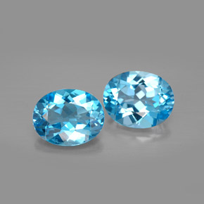 6.10 ct Blue Topaz Gemstone, Topaz Gem in Oval Facet Shape for Sale.