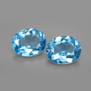 6.37 ct Blue Topaz Gemstone, Topaz Gem in Oval Facet Shape for Sale.