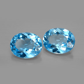 6.37 ct Blue Topaz Stone, Natural Topaz in Oval Facet Shape for Sale
