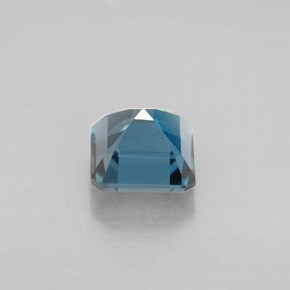 Topaz Gemstone in 6 x 6 mm Size for Sale, Topaz Stone in London Blue Color