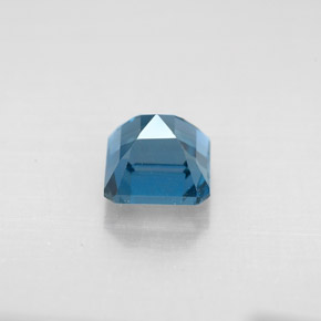 Topaz Gemstone in 6 x 6 mm Size for Sale, Topaz Stone in London Blue Color