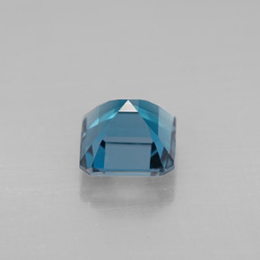 Topaz Gemstone in 6.1 x 6 mm Size for Sale, Topaz Stone in London Blue Color