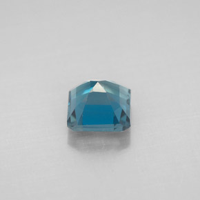 Topaz Gemstone in 6 x 6 mm Size for Sale, Topaz Stone in London Blue Color