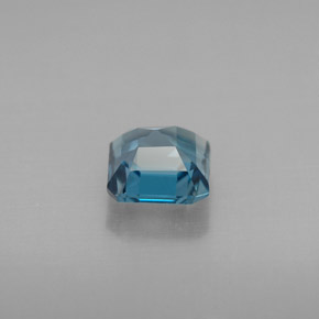 Topaz Gemstone in 6.1 x 6.1 mm Size for Sale, Topaz Stone in London Blue Color