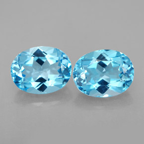 5.02 ct Blue Topaz Gemstone, Topaz Gem in Oval Facet Shape for Sale.
