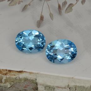 4.68 ct Blue Topaz Gemstone, Topaz Gem in Oval Facet Shape for Sale.