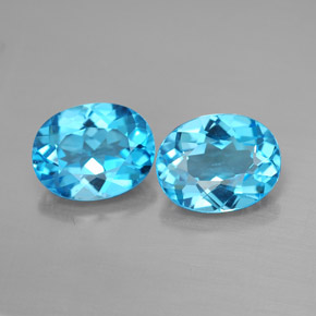 5.24 ct Blue Topaz Gemstone, Topaz Gem in Oval Facet Shape for Sale.