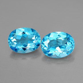 4.62 ct Swiss Blue Topaz Gemstone, Topaz Gem in Oval Facet Shape for Sale.