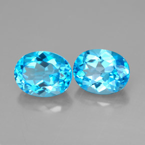5.35 ct Blue Topaz Stone, Natural Topaz in Oval Facet Shape for Sale