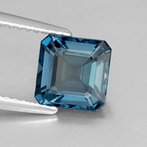 1.98 ct Blue Topaz Stone, Natural Topaz in Octagon Facet Shape for Sale
