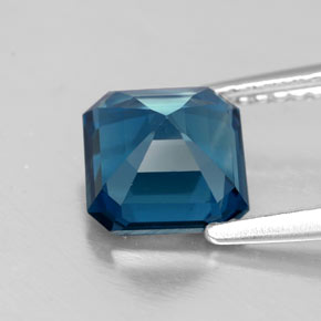 Topaz Gemstone in 7.2 x 7.2 mm Size for Sale, Topaz Stone in London Blue Color