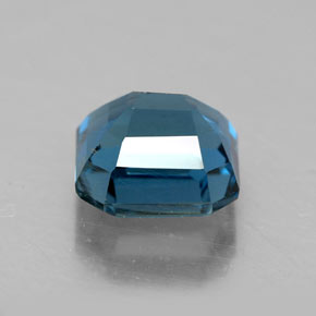 Topaz Gemstone in 7.2 x 7.2 mm Size for Sale, Topaz Stone in London Blue Color