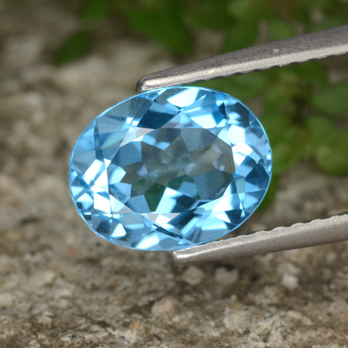 Swiss Blue Topaz Gem - 2.3ct Oval Facet (ID: 312447)