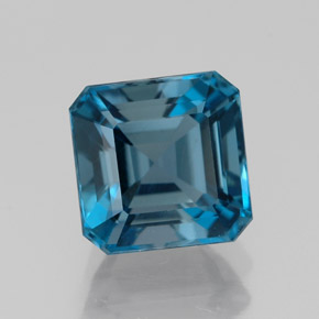 2.57 ct Blue Topaz Gemstone, Topaz Gem in Octagon Facet Shape for Sale.