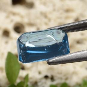 Topaz Gemstone in 8 x 6 mm (calibrated) Size for Sale, Topaz Stone in Swiss Blue Color