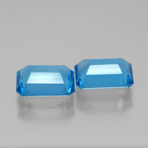 Topaz Gemstone in 8 x 6 mm (calibrated) Size for Sale, Topaz Stone in Swiss Blue Color