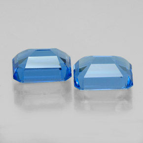 Topaz Gemstone in 8 x 6 mm (calibrated) Size for Sale, Topaz Stone in Swiss Blue Color