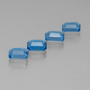 Topaz Gemstone in 8 x 6 mm (calibrated) Size for Sale, Topaz Stone in Swiss Blue Color
