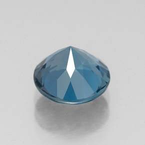 Topaz Gemstone in 8 mm (calibrated) Size for Sale, Topaz Stone in London Blue Color