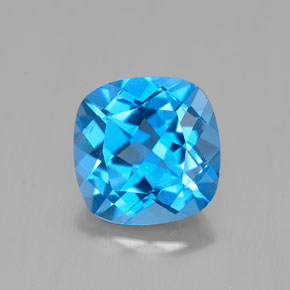 2.53 ct Blue Topaz Gemstone, Topaz Gem in Cushion-Cut Shape for Sale.