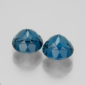 Topaz Gemstone in 7 mm (calibrated) Size for Sale, Topaz Stone in London Blue Color