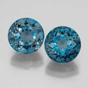 5.60 ct Blue Topaz Gemstone, Topaz Gem in Round Facet Shape for Sale.