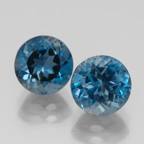3.83 ct Blue Topaz Gemstone, Topaz Gem in Round Facet Shape for Sale.