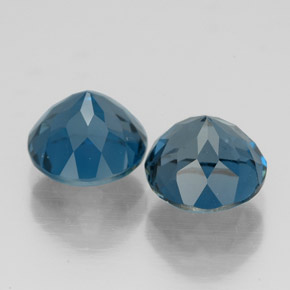 Topaz Gemstone in 7 mm (calibrated) Size for Sale, Topaz Stone in London Blue Color