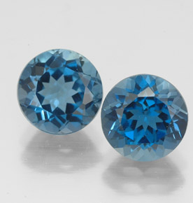 3.71 ct Blue Topaz Gemstone, Topaz Gem in Round Facet Shape for Sale.