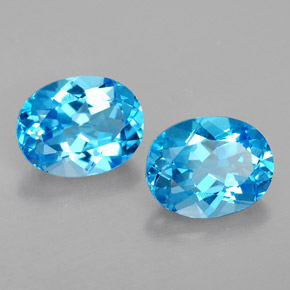 4.65 ct Blue Topaz Stone, Natural Topaz in Oval Facet Shape for Sale