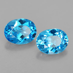 4.67 ct Blue Topaz Stone, Natural Topaz in Oval Facet Shape for Sale