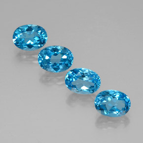 6.82 ct Blue Topaz Stone, Natural Topaz in Oval Facet Shape for Sale