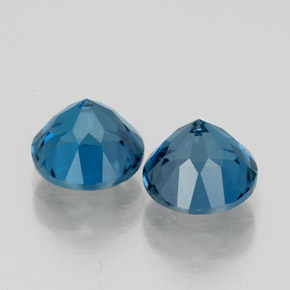 Topaz Gemstone in 7.3 mm Size for Sale, Topaz Stone in London Blue Color