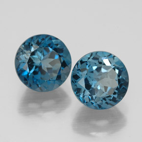 3.76 ct Blue Topaz Gemstone, Topaz Gem in Round Facet Shape for Sale.