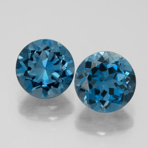3.31 ct Blue Topaz Gemstone, Topaz Gem in Round Facet Shape for Sale.