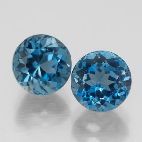 4.14 ct Blue Topaz Gemstone, Topaz Gem in Round Facet Shape for Sale.