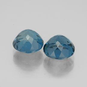 Topaz Gemstone in 7 mm (calibrated) Size for Sale, Topaz Stone in London Blue Color