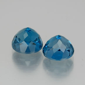 Topaz Gemstone in 7 mm (calibrated) Size for Sale, Topaz Stone in London Blue Color