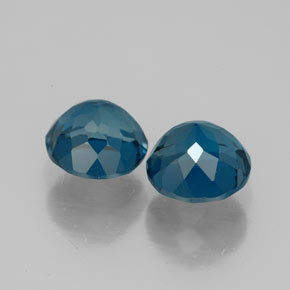 Topaz Gemstone in 7 mm (calibrated) Size for Sale, Topaz Stone in London Blue Color